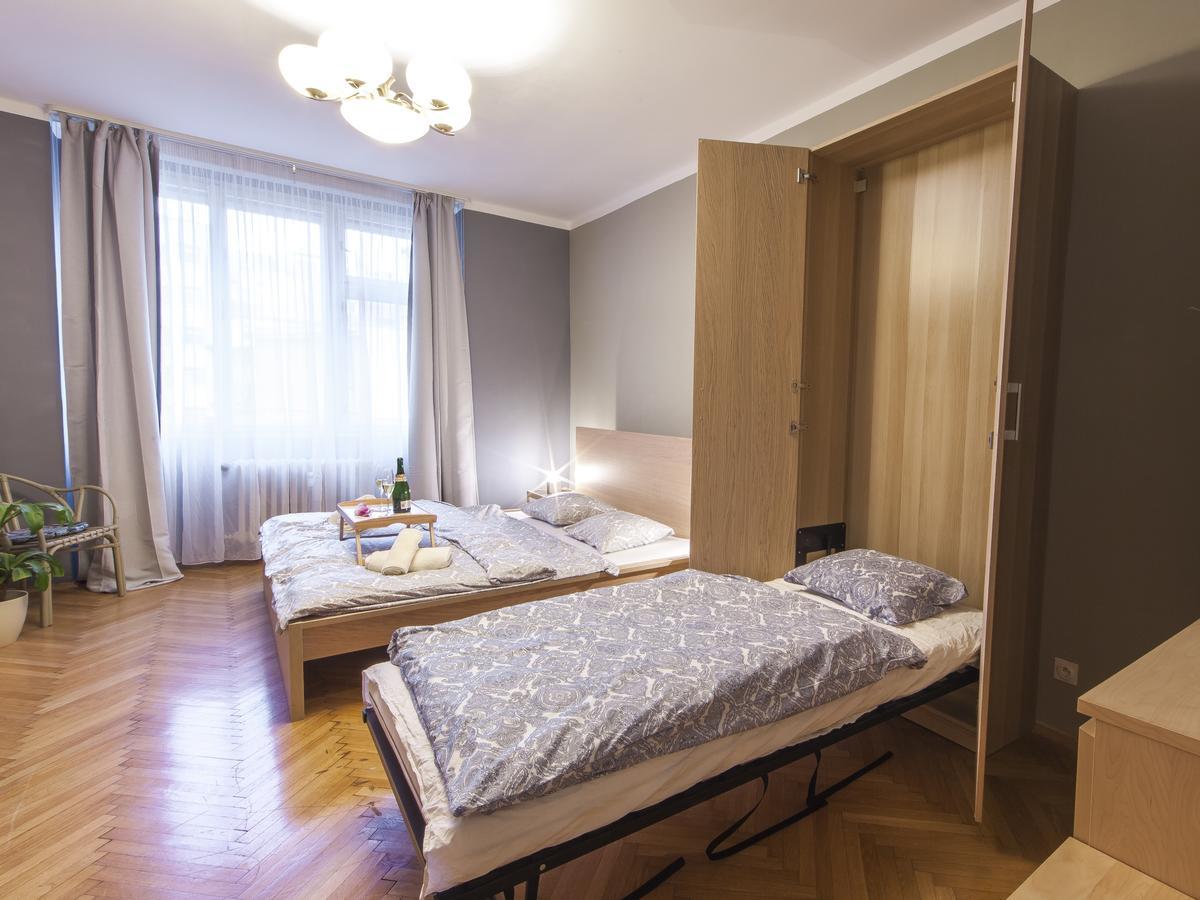 Modern Central Apartment Dlouha Прага Экстерьер фото